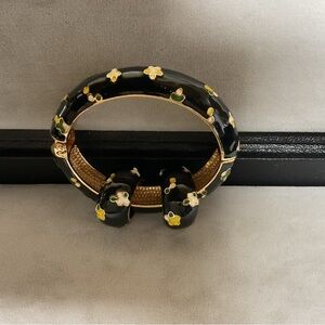 Vintage 1980s Ciner Elegant Black Enamel Magnetic Bracelet And Earrings.